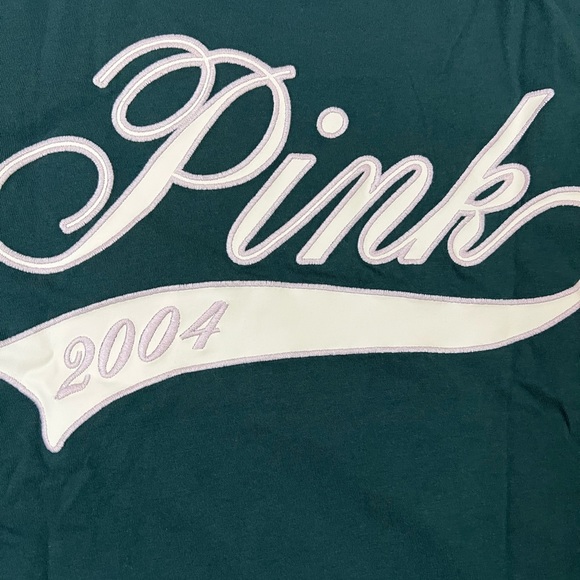 VS PINK DEEP FOREST GREEN LIMITED EDITION TEE SHORT SLEEVE SHIRT - Picture 2 of 4